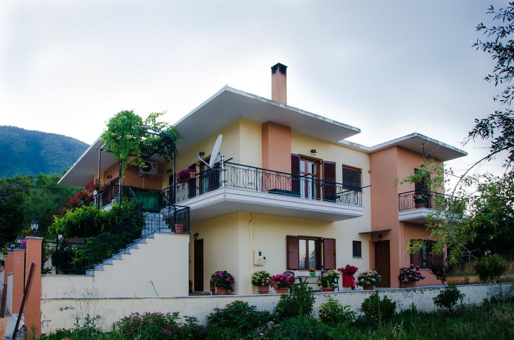 Apartmán Nefeli Levídhion Exteriér fotografie